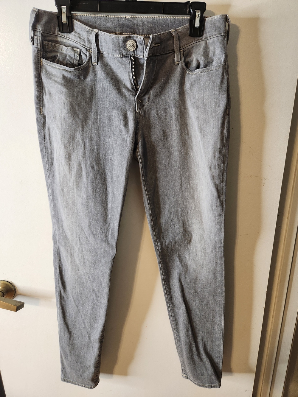 True Religion Women’s Skinny Jeans in Grey Wash Size 32